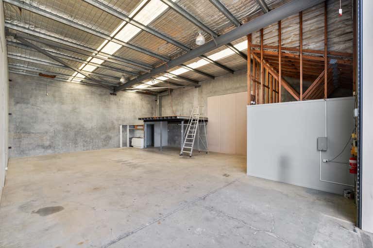 2/11 Kenworth Place Brendale QLD 4500 - Image 2