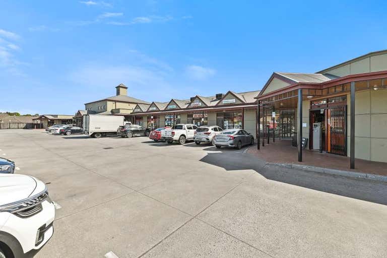 Shop 11, 84 Bemersyde Drive Berwick VIC 3806 - Image 2