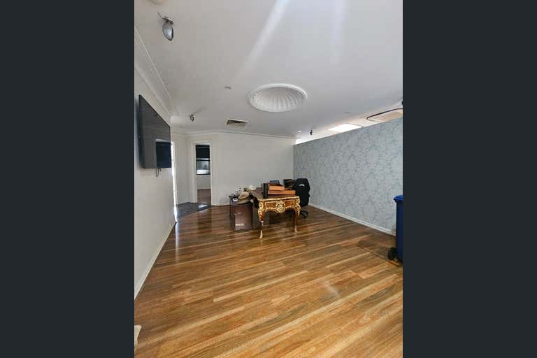 1/135 Bakers Road Coburg North VIC 3058 - Image 4