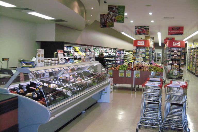 IGA / Plus Liquor, 115 Anzac Avenue Seymour VIC 3660 - Image 2