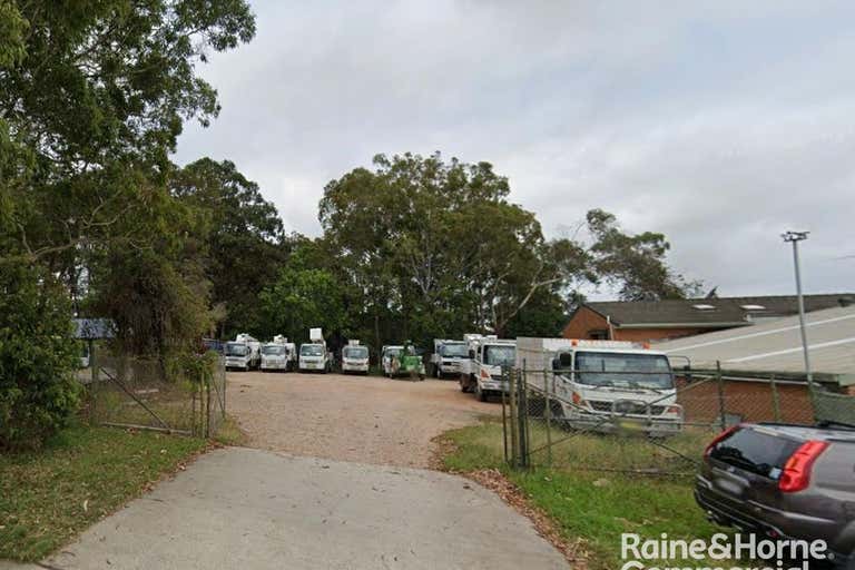 15 Merrigal Road Port Macquarie NSW 2444 - Image 2