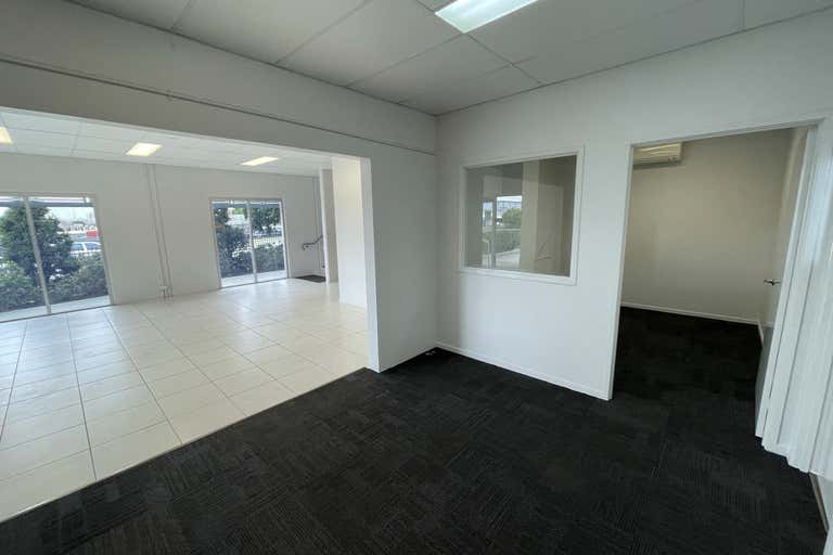 1 & 2, 22-24 French Avenue Brendale QLD 4500 - Image 4