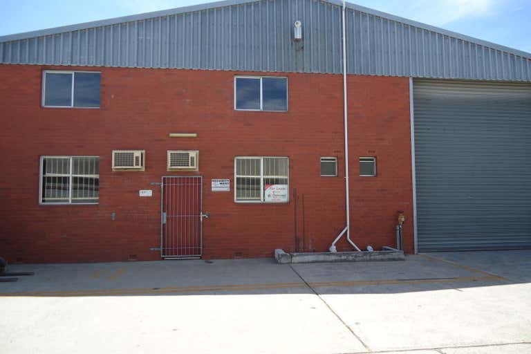 Unit 4 / 33 Hector Street Osborne Park WA 6017 - Image 2