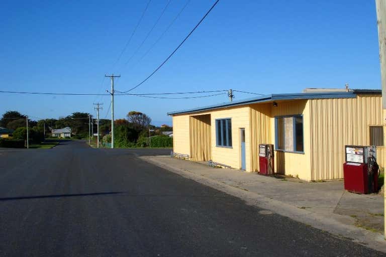 13 Meech Street, Currie King Island TAS 7256 - Image 2