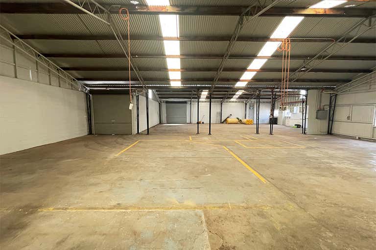 Unit 1/2 Lawson Crescent Coffs Harbour NSW 2450 - Image 2