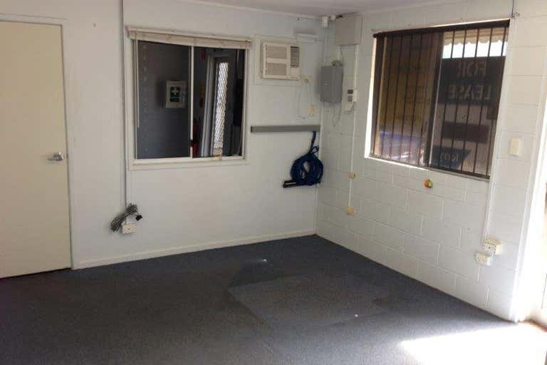 Unit 2, 46 Hugh Ryan Drive Garbutt QLD 4814 - Image 3