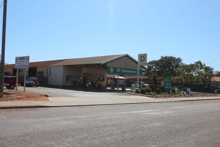 7 Clementson Street Broome WA 6725 - Image 2