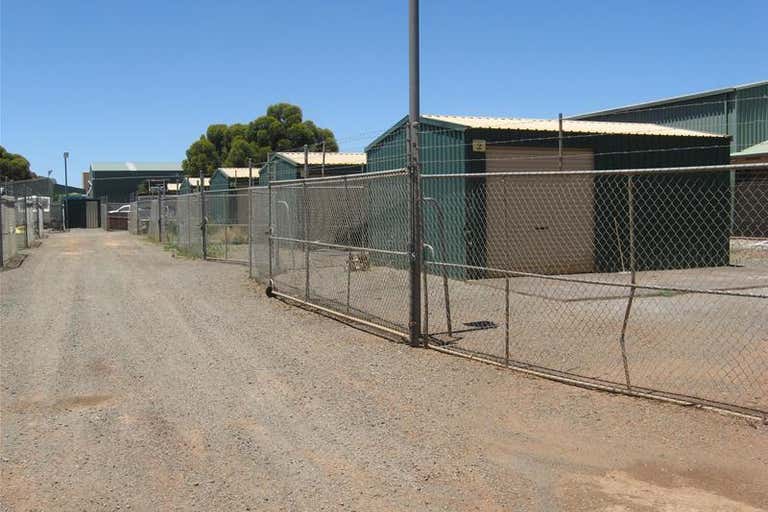 5/5 Cunningham Drive West Kalgoorlie WA 6430 - Image 1