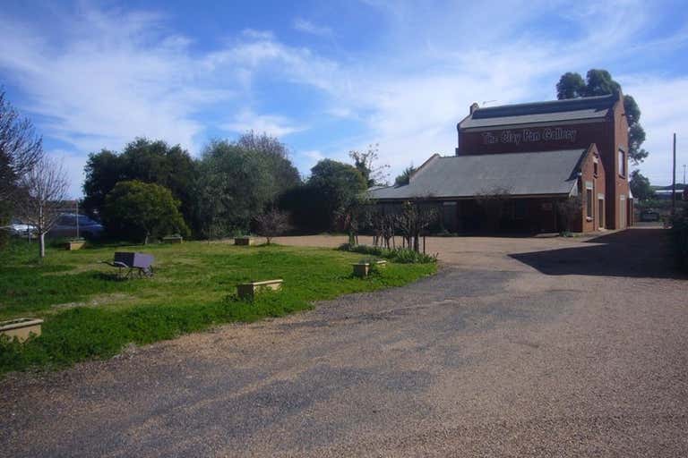 21 Depot Road (Southern Building) Dubbo NSW 2830 - Image 2