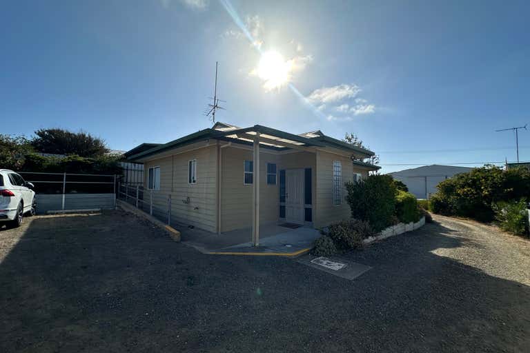 13 Osmond Street Kingscote SA 5223 - Image 1