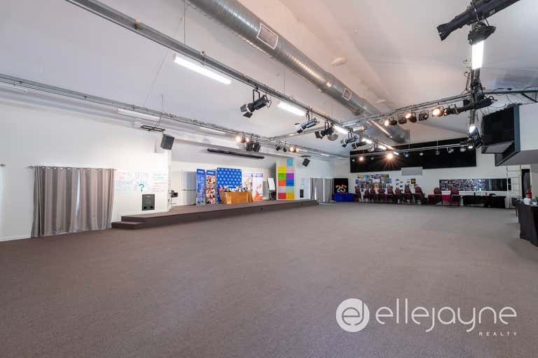 626 Sandy Creek Road Quorrobolong NSW 2325 - Image 2