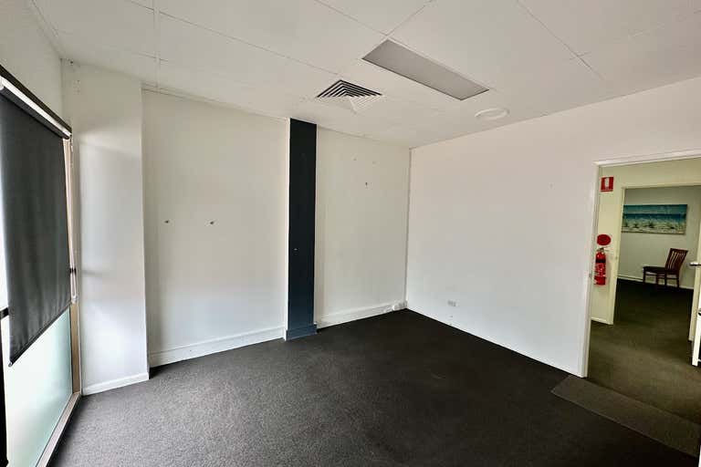 Unit 5, 29 Logan River Road Beenleigh QLD 4207 - Image 4