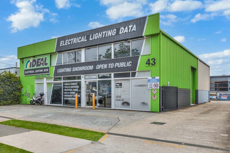 43 Currumbin Creek Road Currumbin Waters QLD 4223 - Image 2