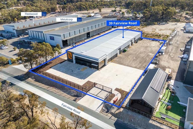 39 Fairview Road Kangaroo Flat VIC 3555 - Image 2