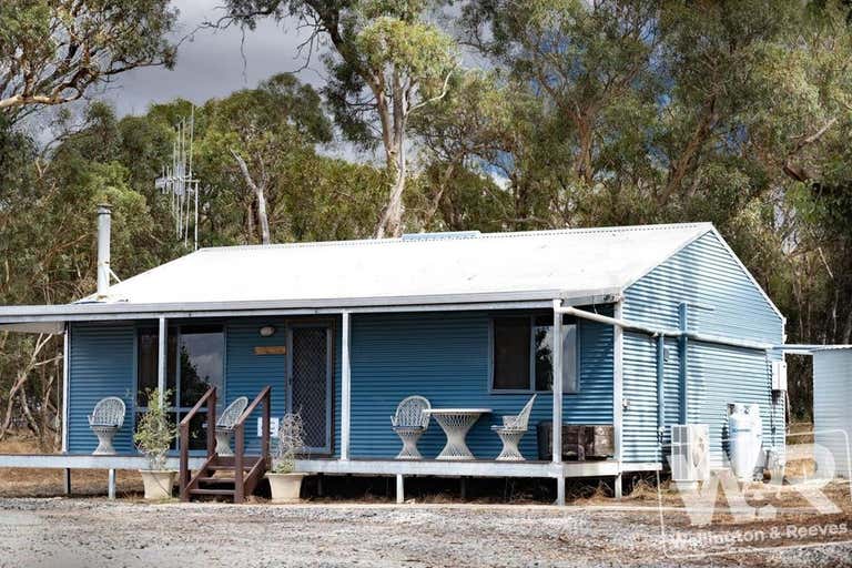 Kendenup Cottages and Lodge Kendenup WA 6323 - Image 2