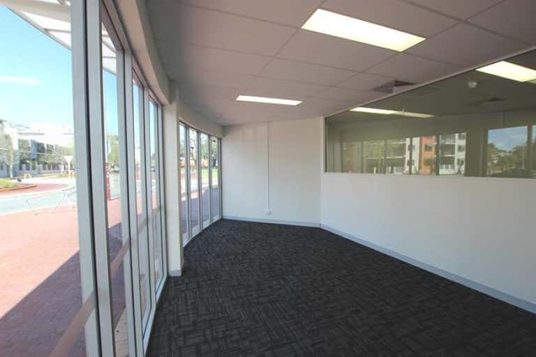 2/177 Stirling Street Perth WA 6000 - Image 4