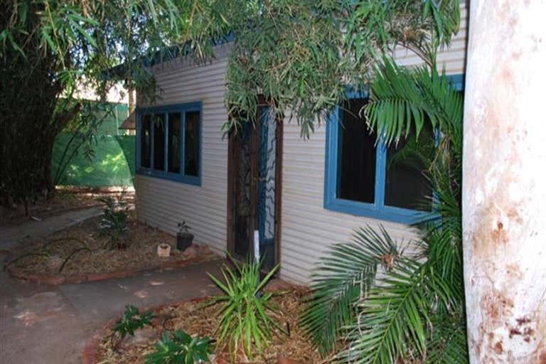 8 Livingstone Street Broome WA 6725 - Image 4