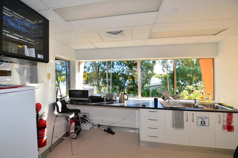 Suite 1.17/90 Goodchap Street Noosaville QLD 4566 - Image 3