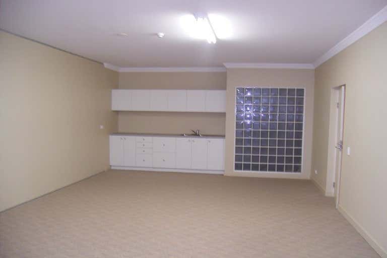 3C/18 Jacques St Chatswood NSW 2067 - Image 3