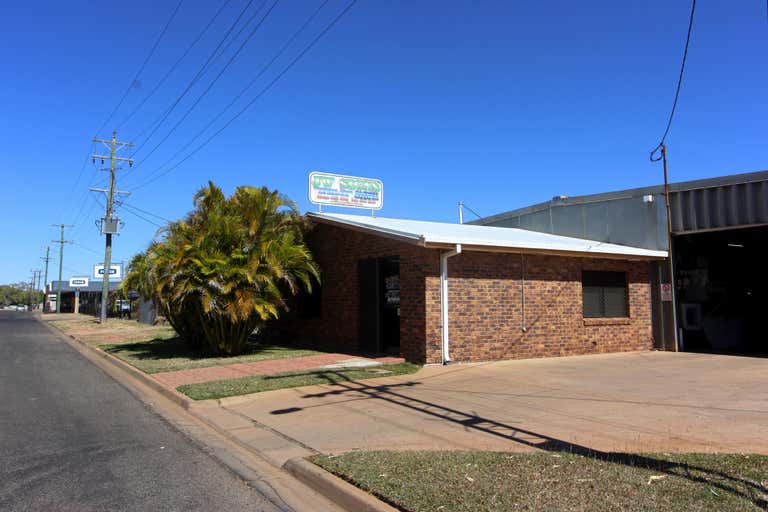 19 Commercial Road Mount Isa QLD 4825 - Image 2