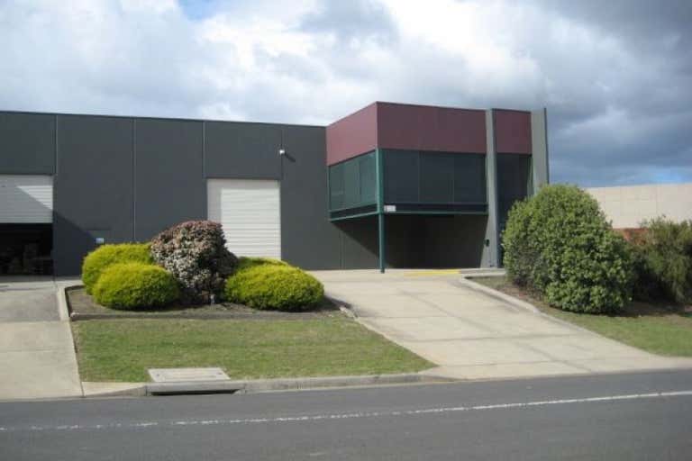 2/ 19-20 Carl Court Hallam VIC 3803 - Image 1