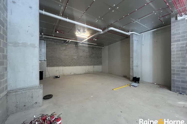 5/221 London Circuit City ACT 2601 - Image 3