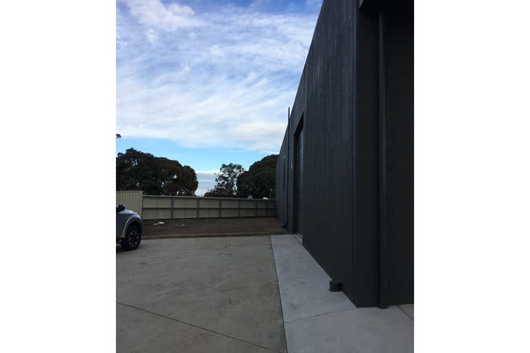 1/6-8 Shepherd Court North Geelong VIC 3215 - Image 2