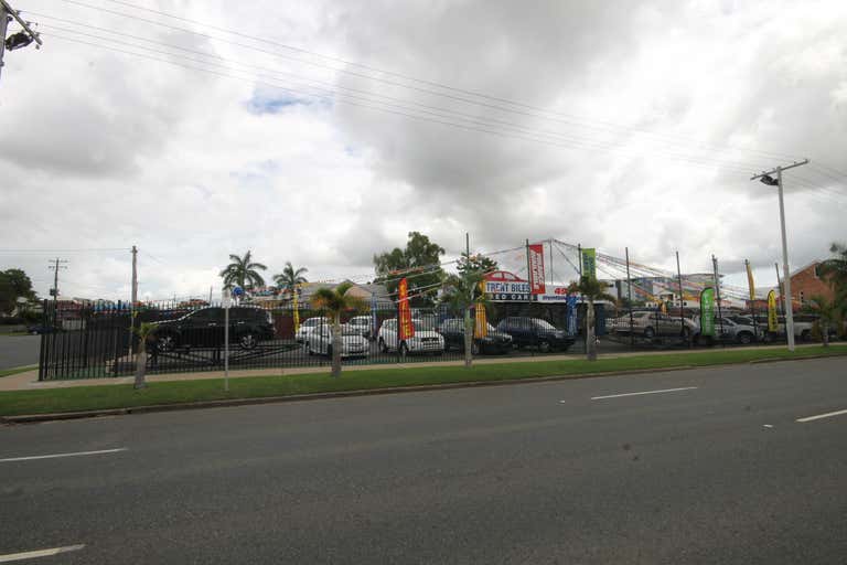 6 ALBERT STREET Rockhampton City QLD 4700 - Image 3