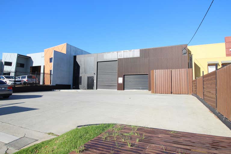 42 Watt Road Mornington VIC 3931 - Image 1