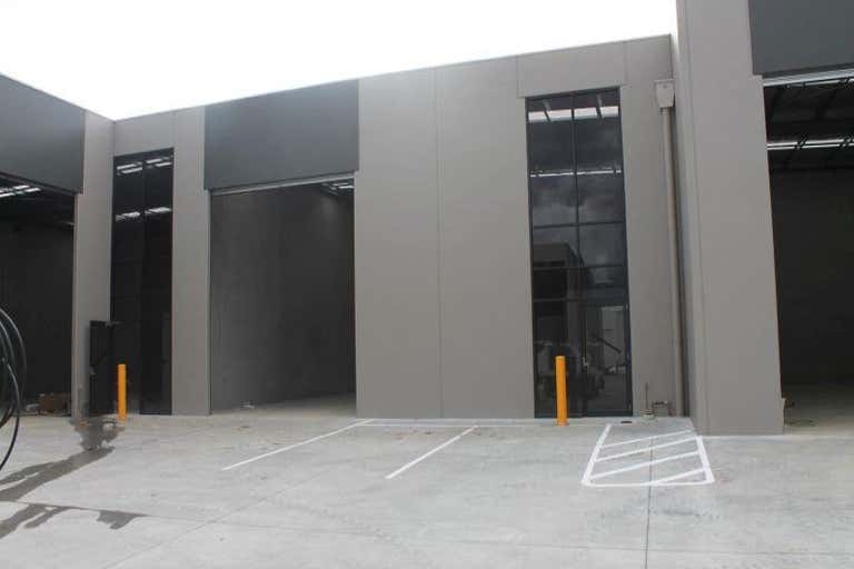 Warehouse 5, 23-25 Sharnet Circuit Pakenham VIC 3810 - Image 1