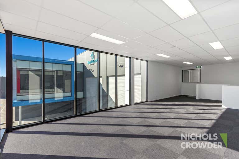 2/19 Industrial Circuit Cranbourne West VIC 3977 - Image 2