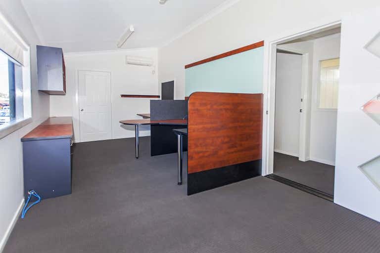 Front Office/18 Chrome Street Salisbury QLD 4107 - Image 2