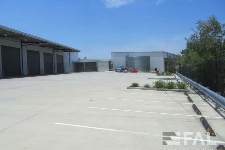 Unit  2, 22 Gardens Drive Willawong QLD 4110 - Image 1