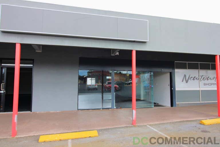 1/255B Herries Street Newtown QLD 4350 - Image 2