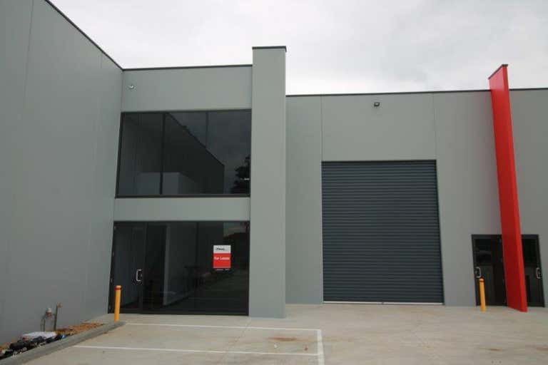 Unit 5, 21 Southeast Boulevard Pakenham VIC 3810 - Image 1