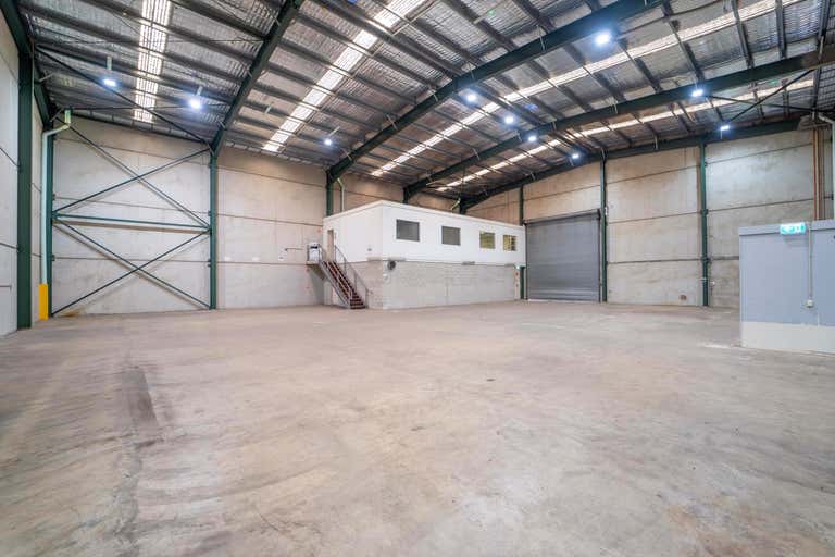 70 Flanders Street Salisbury QLD 4107 - Image 4