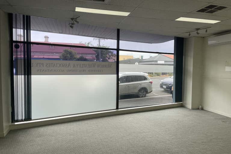 100a Douglas Parade Williamstown VIC 3016 - Image 4