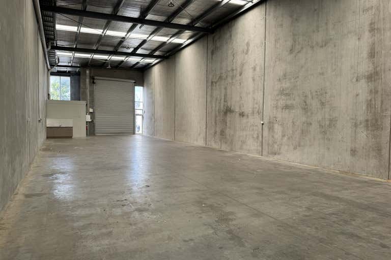 1-2, 87 Riverside Avenue Werribee VIC 3030 - Image 4