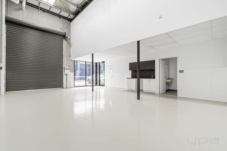 2/20 Ponting Street Williamstown VIC 3016 - Image 3