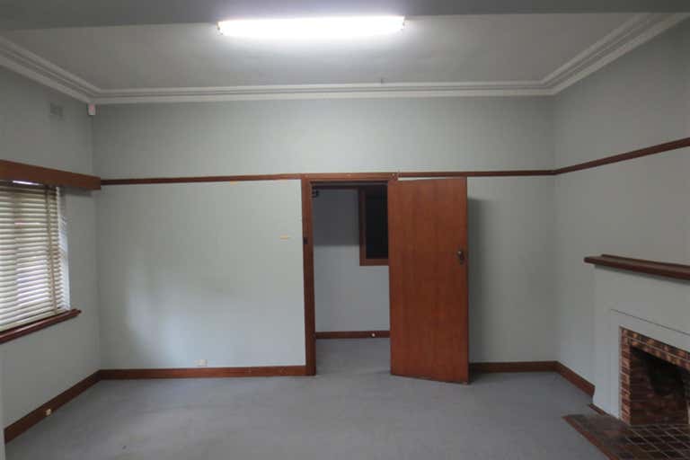 75 Williams Road Blackburn VIC 3130 - Image 2