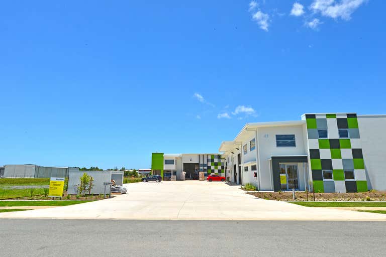 Unit 2/41 Lysaght Street Coolum Beach QLD 4573 - Image 4