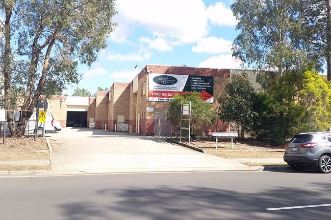 Unit 3, 26 Stennett Road Ingleburn NSW 2565 - Image 2