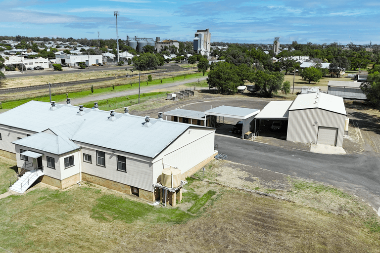 31 Fitzroy Street Narrabri NSW 2390 - Image 1