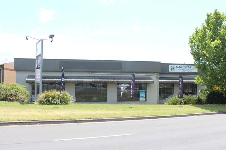2/144  Lake Entrance Rd Oak Flats NSW 2529 - Image 2