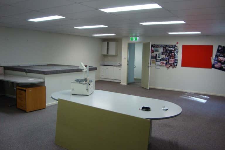 Unit 14, 56 Industrial Drive Mayfield NSW 2304 - Image 4