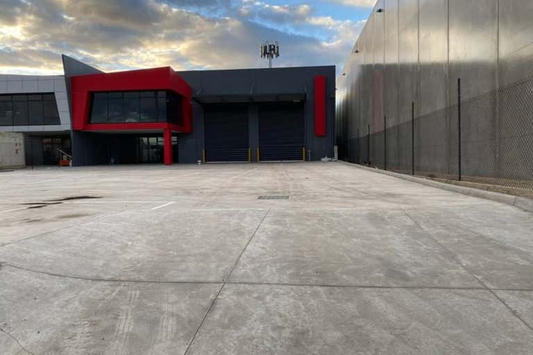 Unit 1/10 Logic Court, Unit 1/10 Logic Court Truganina VIC 3029 - Image 2