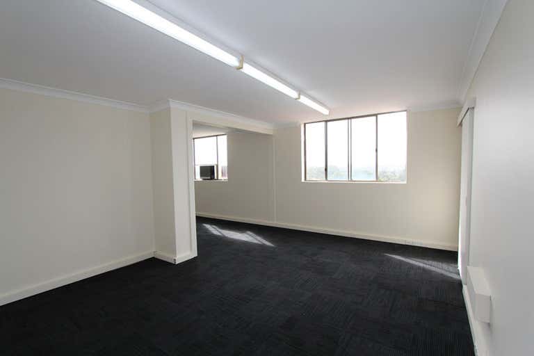 Unit 32, 56-62 Chandos Street St Leonards NSW 2065 - Image 2