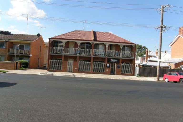 2/123 Piper Street Bathurst NSW 2795 - Image 1