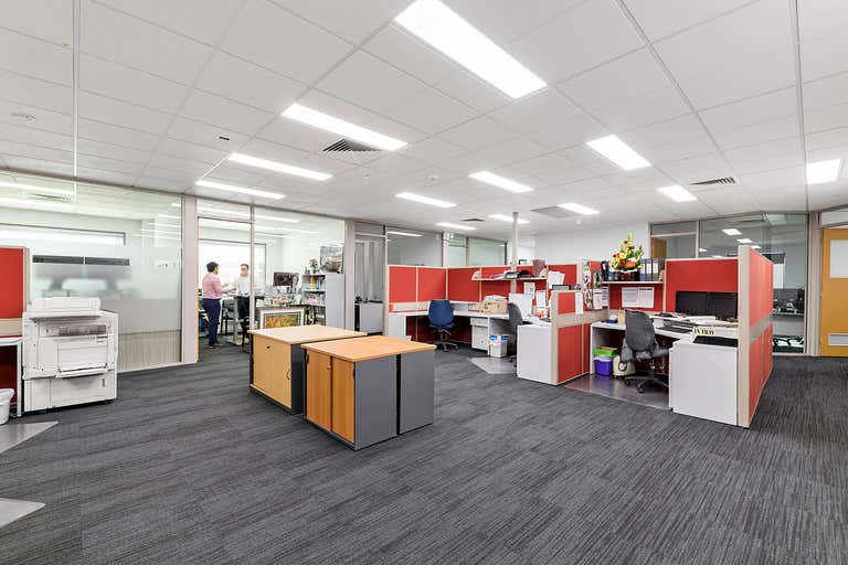 Office, 27 Welsford Street Shepparton VIC 3630 - Image 2