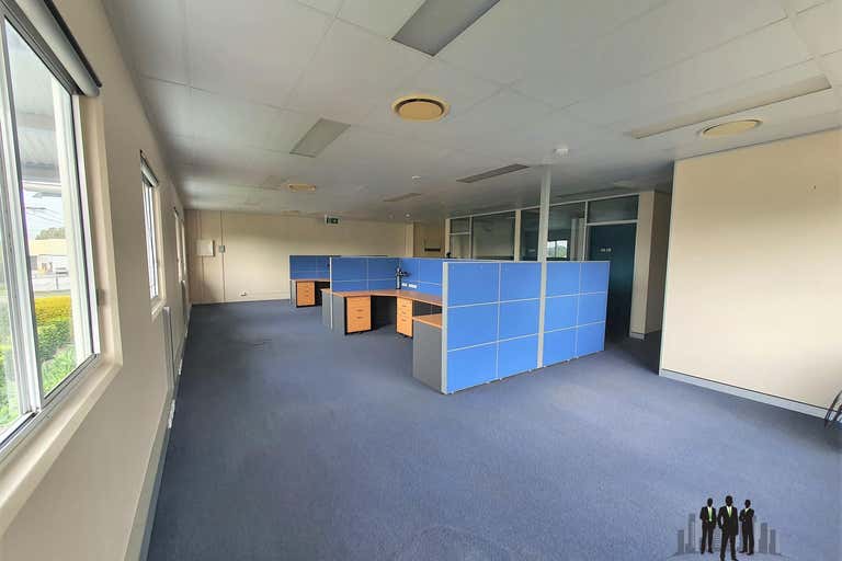 6/3-5 Jockers St Strathpine QLD 4500 - Image 2